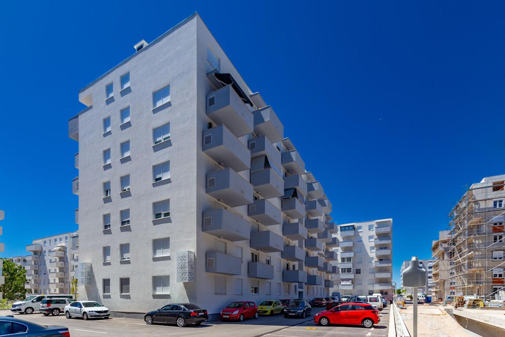 Campanula Apartment With Balcony Zadar Exteriör bild